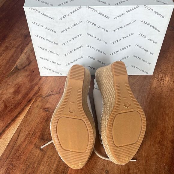 Andre Assous Canvas Wedges, Size 36 - Picture 5 of 5